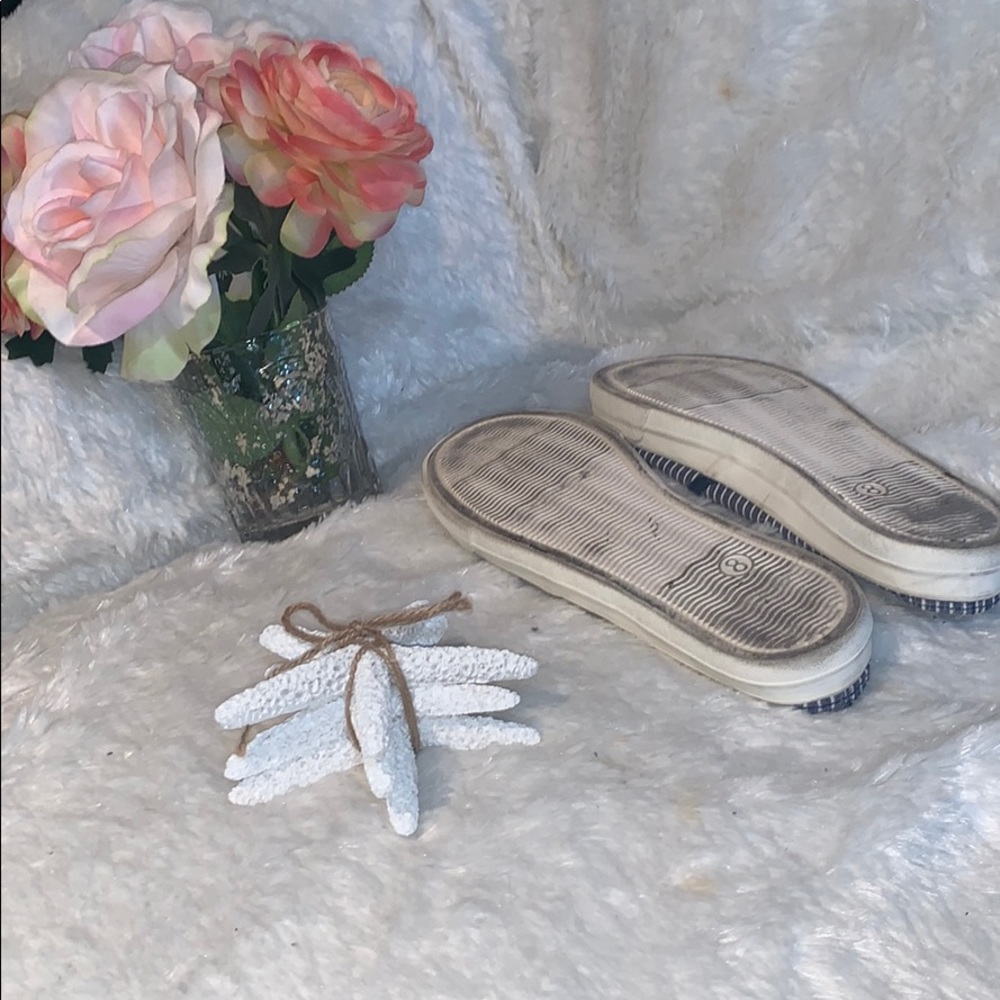 Joe Boxer Slip In Shoes Size 8 Nautical Blue/White - Picture 3 of 3